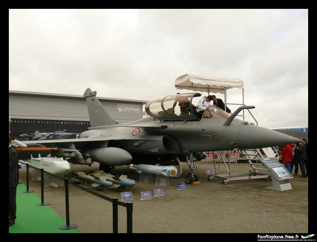 Dassault Rafale B - 319 / 7-HN