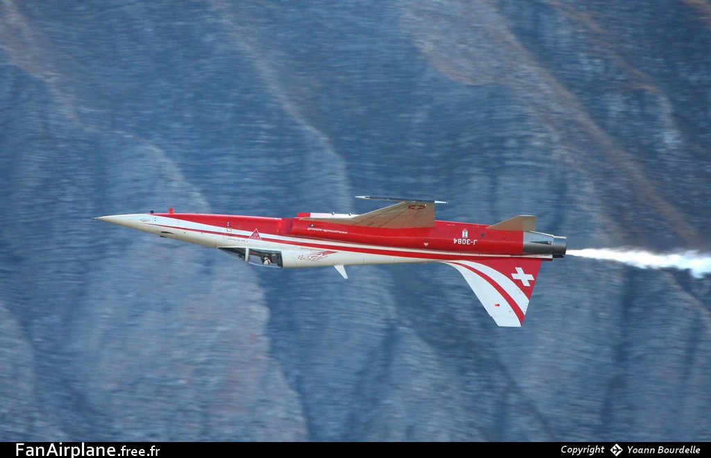 Northrop F-5E Tiger II - J-3084