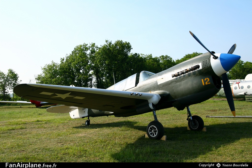 Curtiss P-40N Kittyhawk - F-AZKU