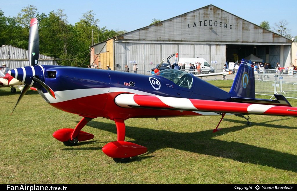 Extra 300SC - F-TGCI