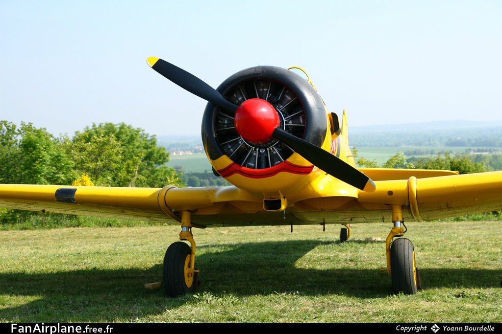 North American T-6G Texan - F-AZBQ