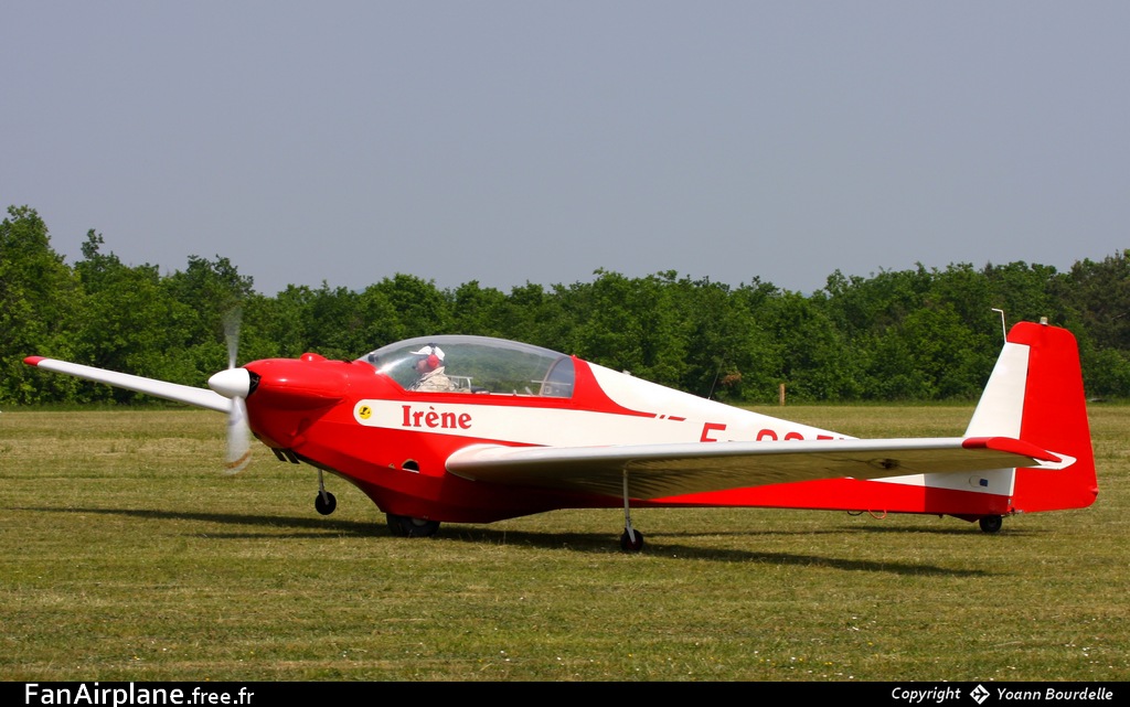 Scheibe SF-28A Tandem Falke - F-CCJY