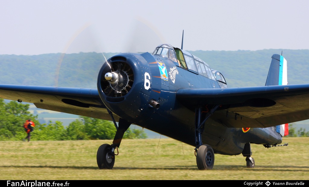 General Motors TBM-3R Avenger - HB-RDG