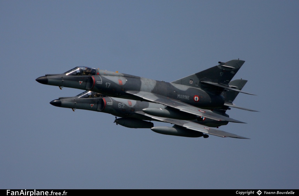Dassault Super Etendard - 17