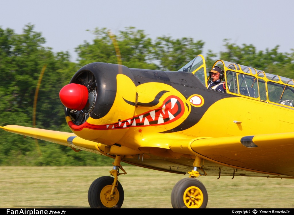 North American T-6G Texan - F-AZBQ