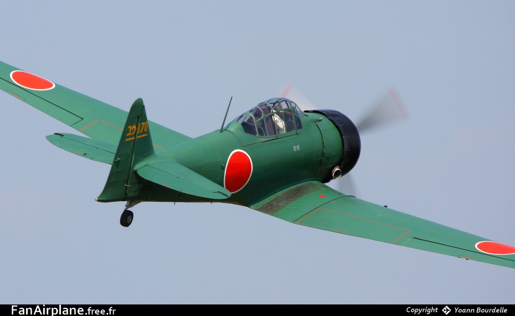 North American T6-M0 - F-AZZM