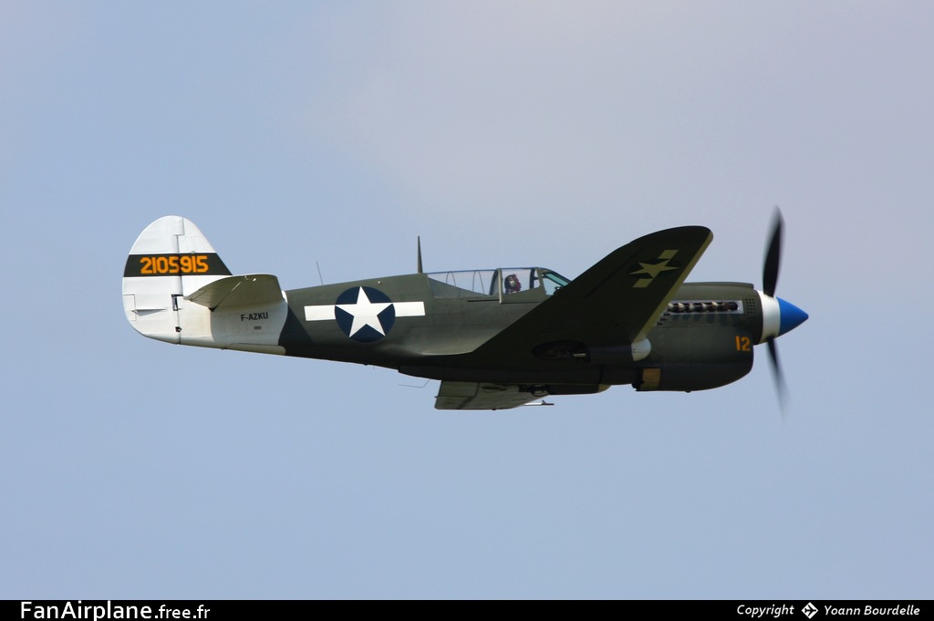 Curtiss P-40N Kittyhawk - F-AZKU