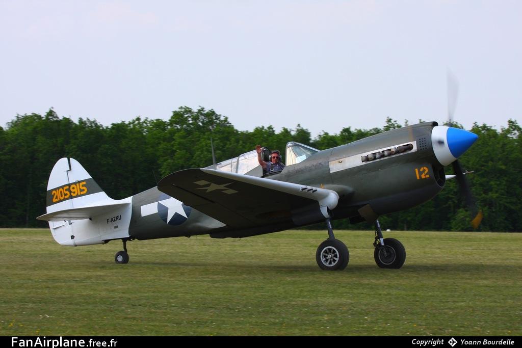 Curtiss P-40N Kittyhawk - F-AZKU