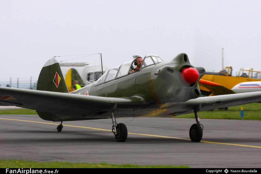 Yakovlev Yak-18 - D-EYAK