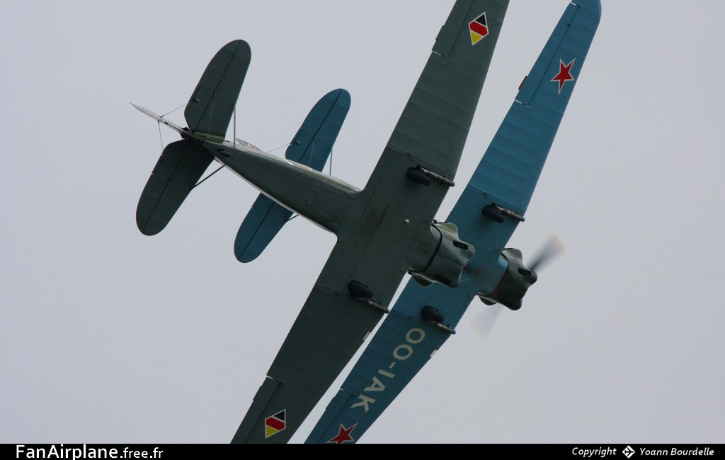 Yakovlev Yak-18 - D-EYAK