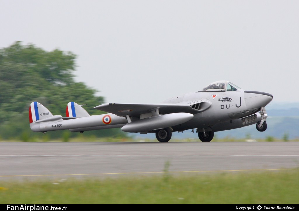 De Havilland Vampire FB6 (DH-100) - F-AZOO