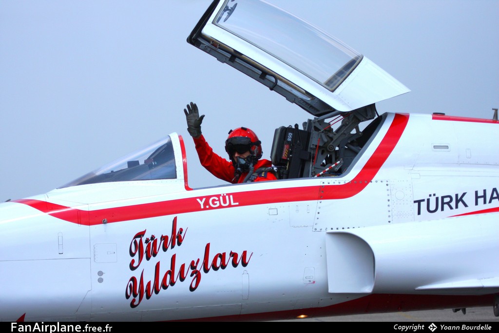 Canadair NF-5B (CL-226) - 3058