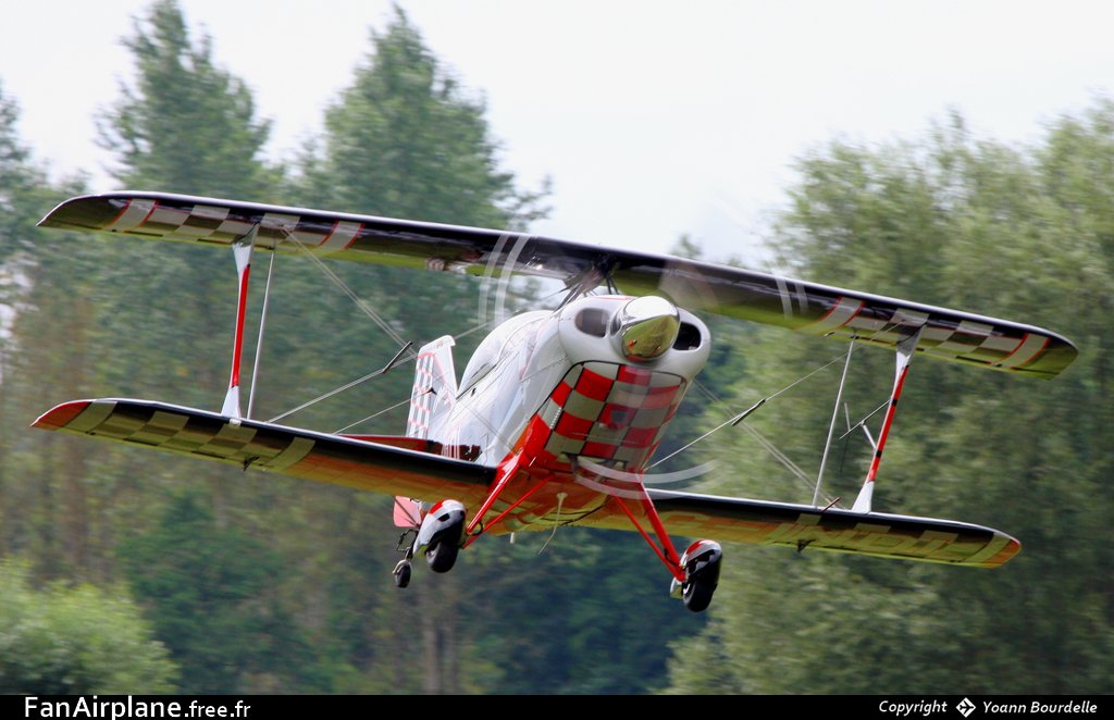 Pitts S-2C Special - G-INDI