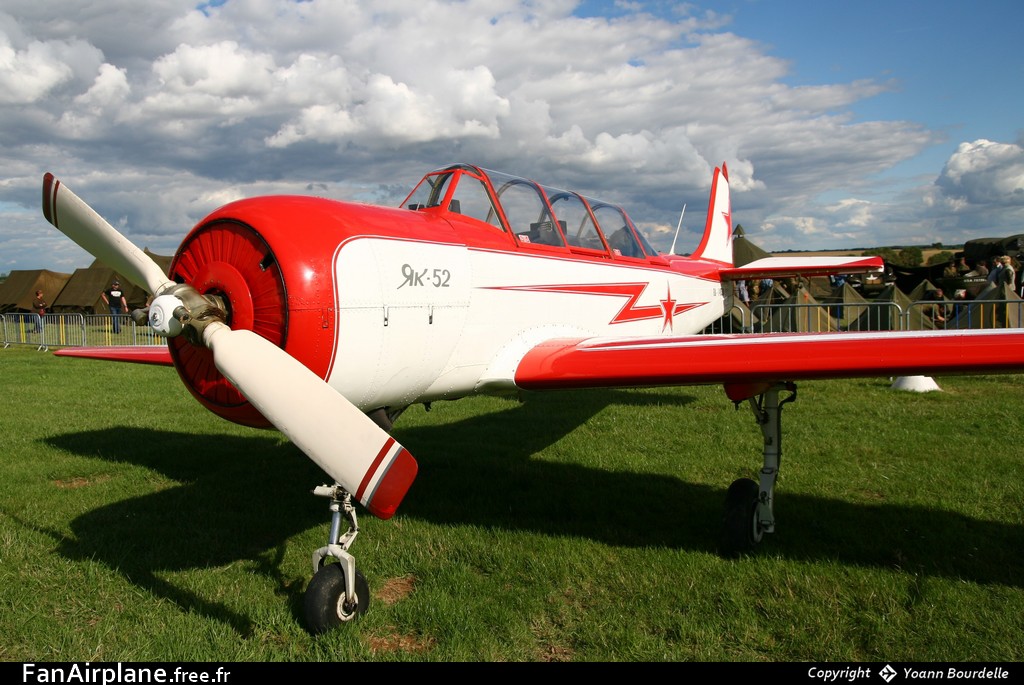 Bacau Yak-52 - RA-1453K