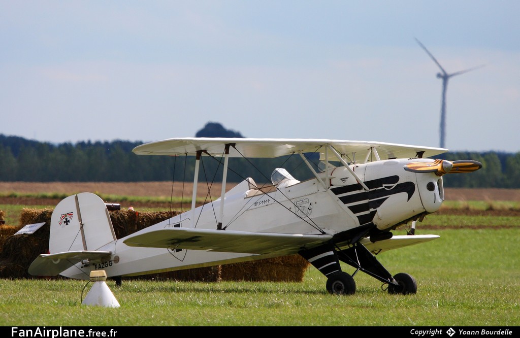 CASA (Bucker) C1-131 E Jungmann - F-AZGG