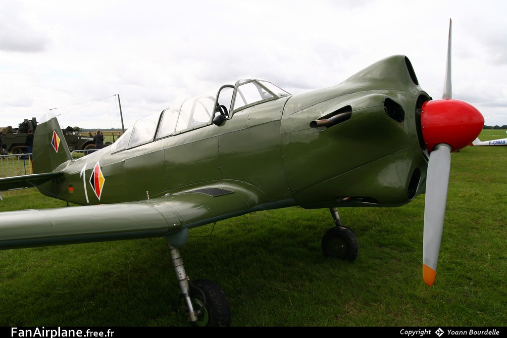 Yakovlev YAK-18 - D-EYAK