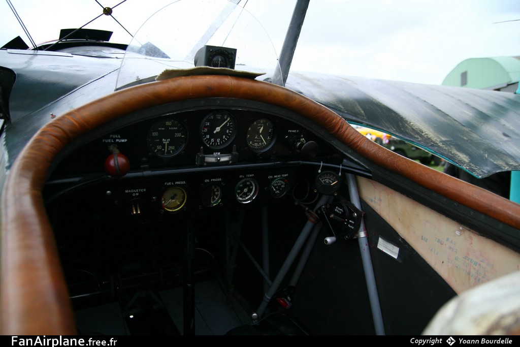 Fokker Dr-1 Replica - F-AZPQ