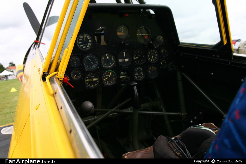 North American T-6G Texan - F-AZBQ