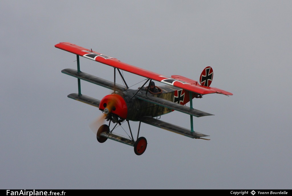 Fokker Dr-1 Replica - F-AZPQ