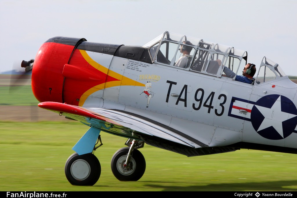 North American AT-6D Texan - F-AZSC