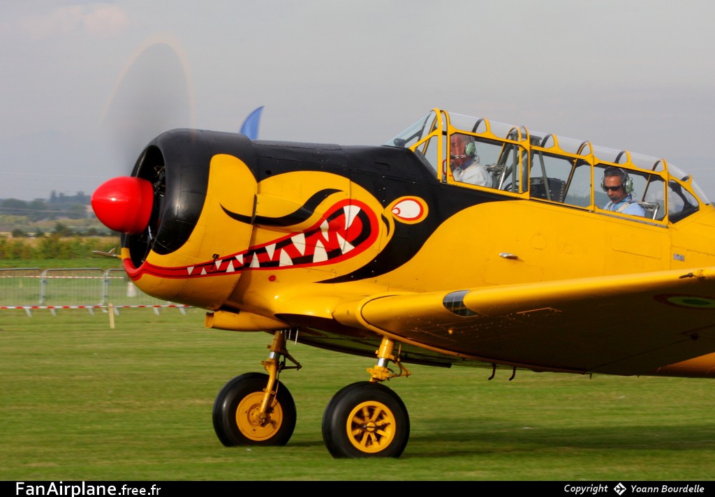 North American T-6G Texan - F-AZBQ
