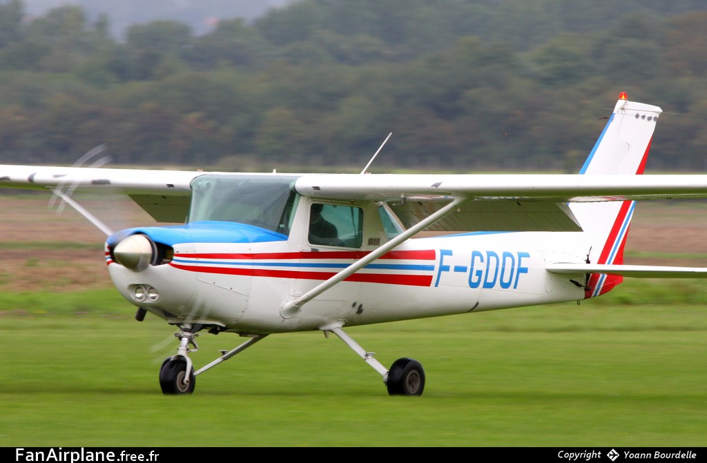 Reims F152 - F-GDOF