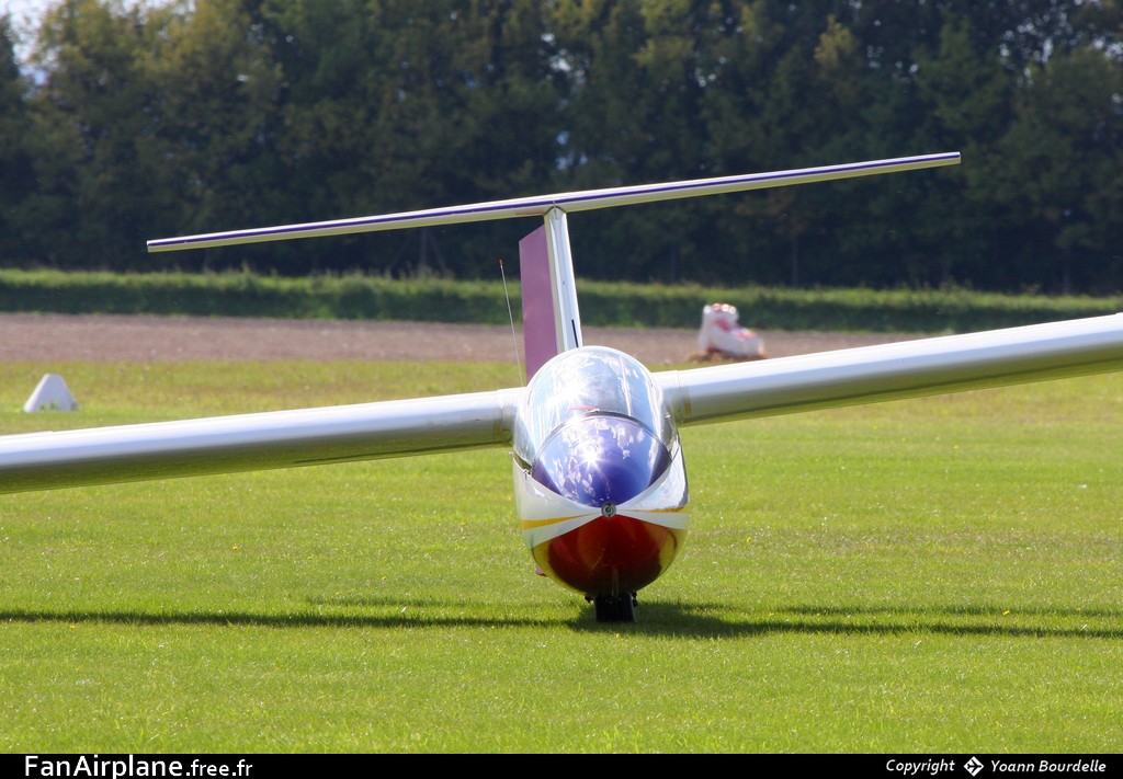 Pilatus B4-PC11 AF - F-CMAX